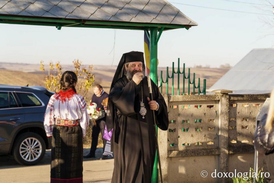 PS Nichifor a slujit în Parohia Lungani / Foto: Mihail Vrăjitoru
